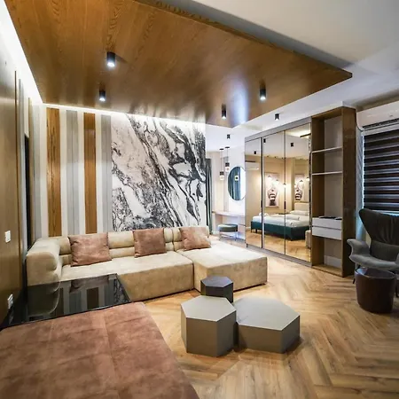 Haris Luxury No.4 Тирана