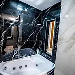 Haris Luxury No.4 Lejlighed Tirana