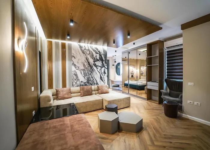 Haris Luxury No.4 Tirana